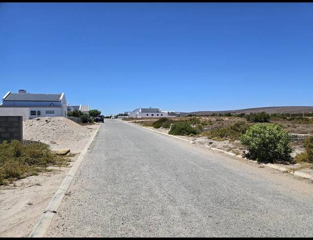 LAND FOR SALE IN BRITANNIA BAY